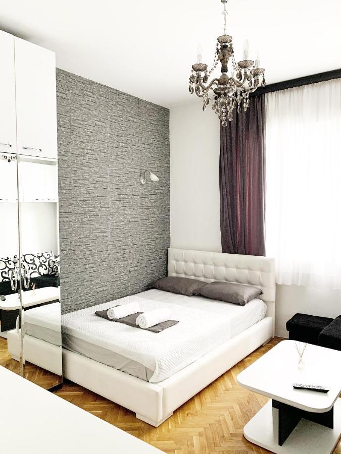 Apartment Vogue